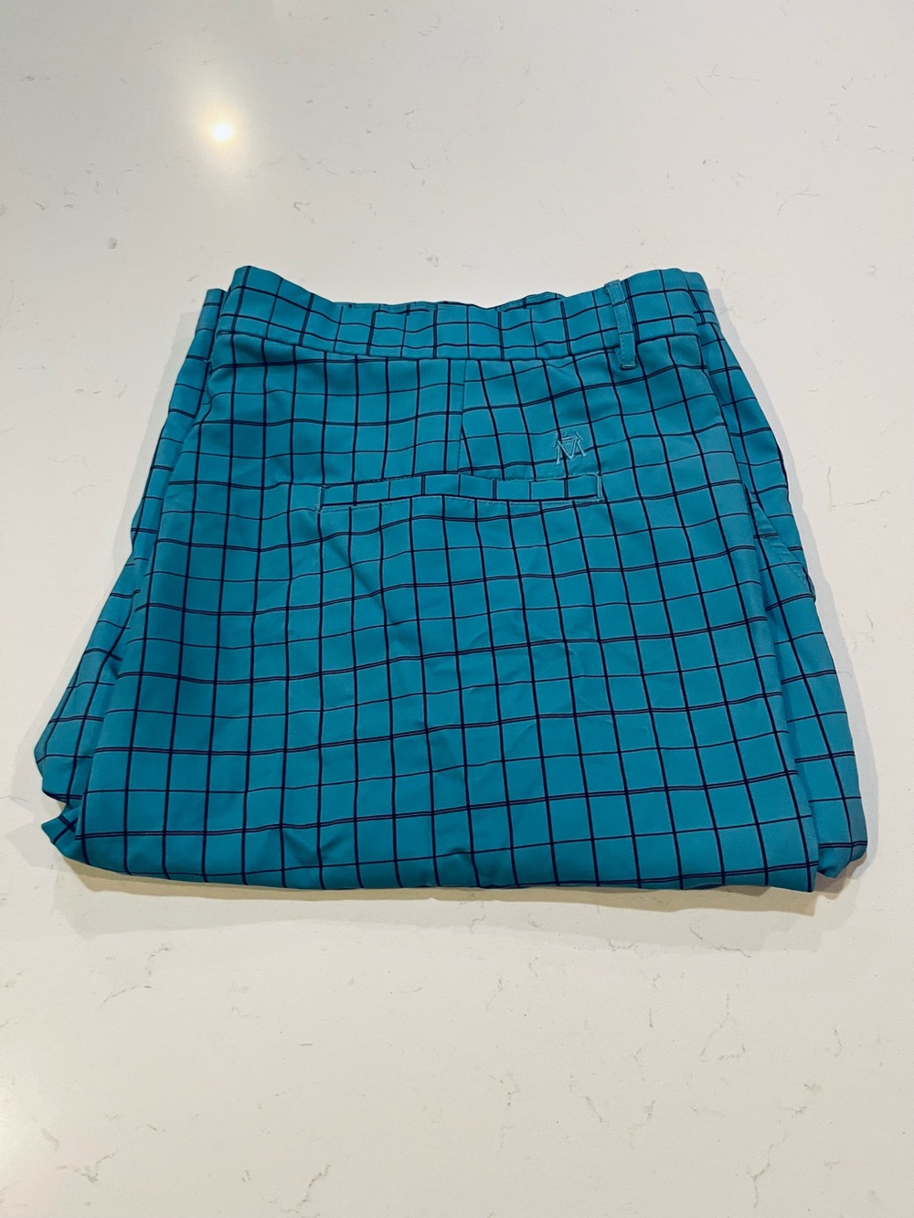 LESMART Men's Teal Blue Check Golf Shorts 44x11 MSRP $44-$50